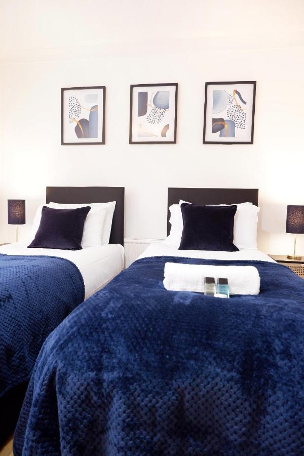 Comfortable And Cozy 4-Bedroom House Near The Hospital CBG Екстериор снимка