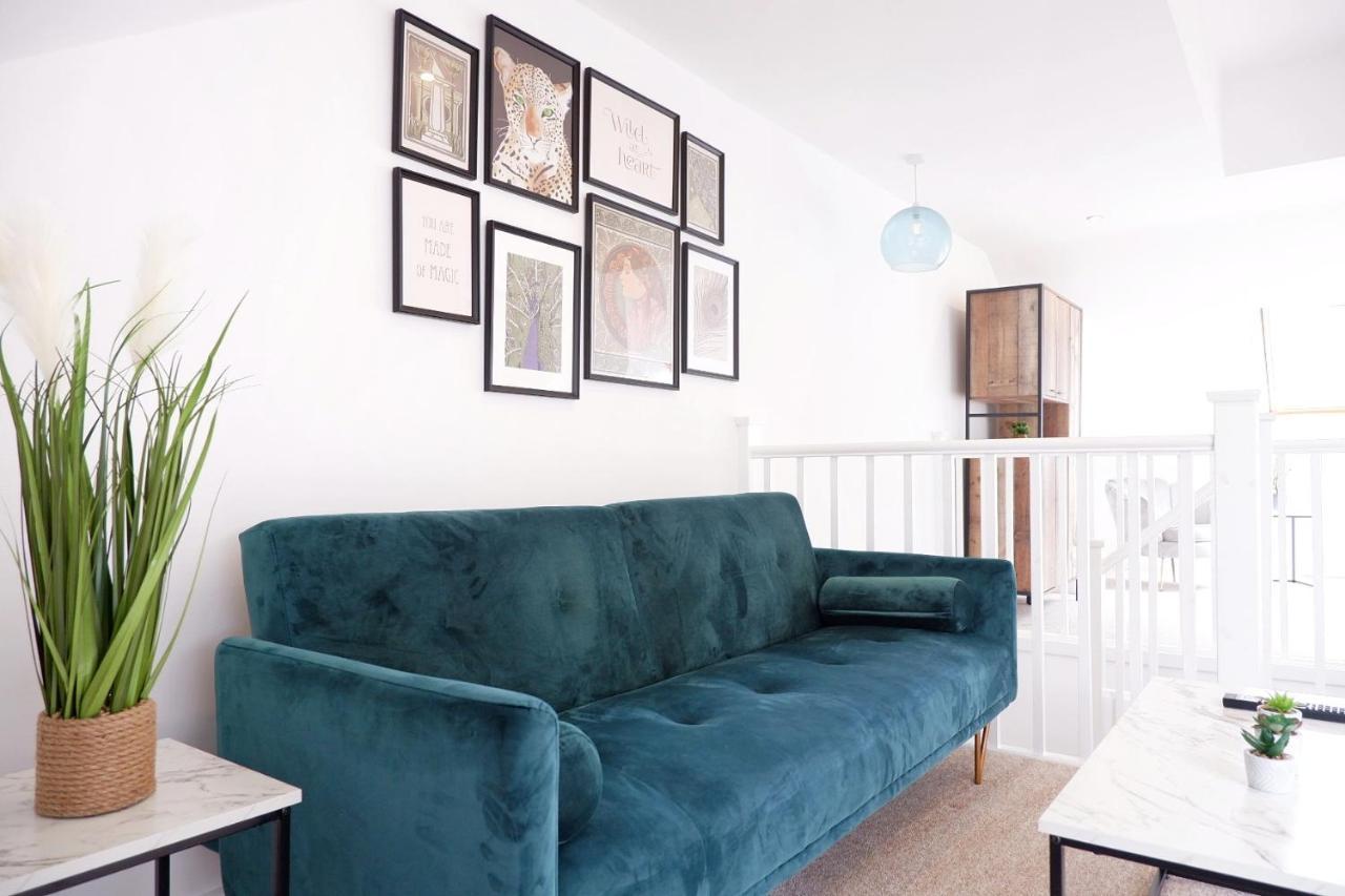 Comfortable And Cozy 4-Bedroom House Near The Hospital CBG Екстериор снимка
