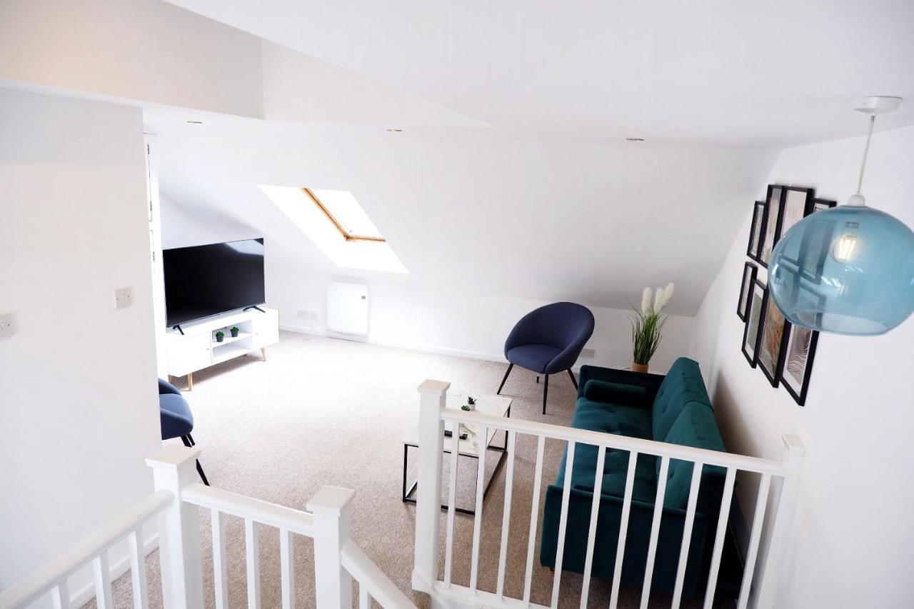 Comfortable And Cozy 4-Bedroom House Near The Hospital CBG Екстериор снимка